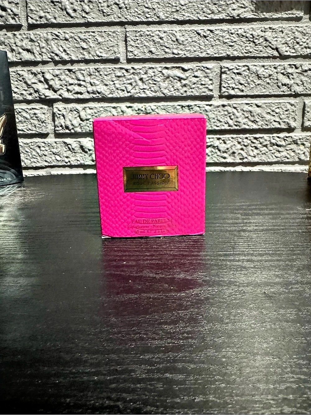 JIMMY CHOO Pink Compact